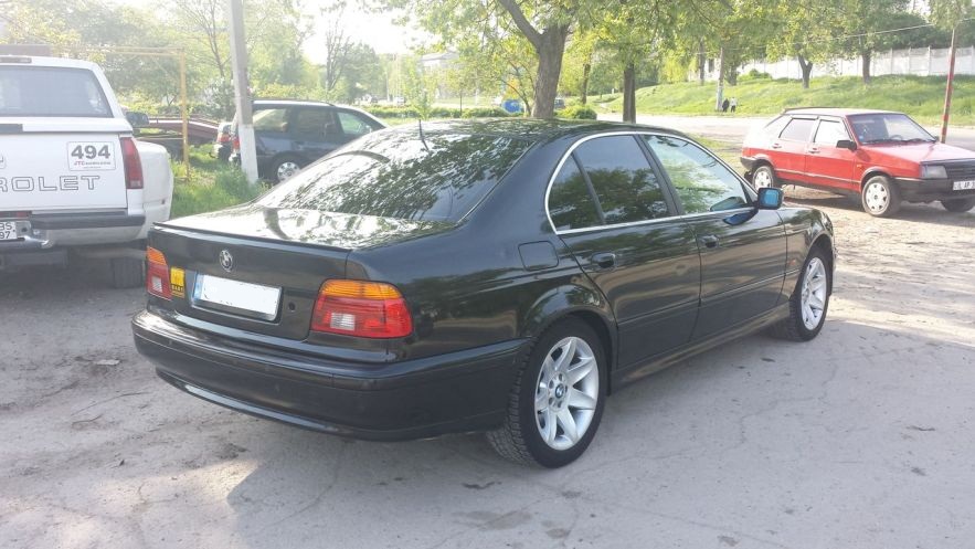 BMW 525 - Car for Rent Chisinau, Moldova2
