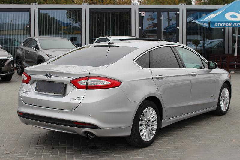 Ford Fusion Silver - Car for Rent Chisinau, Moldova2